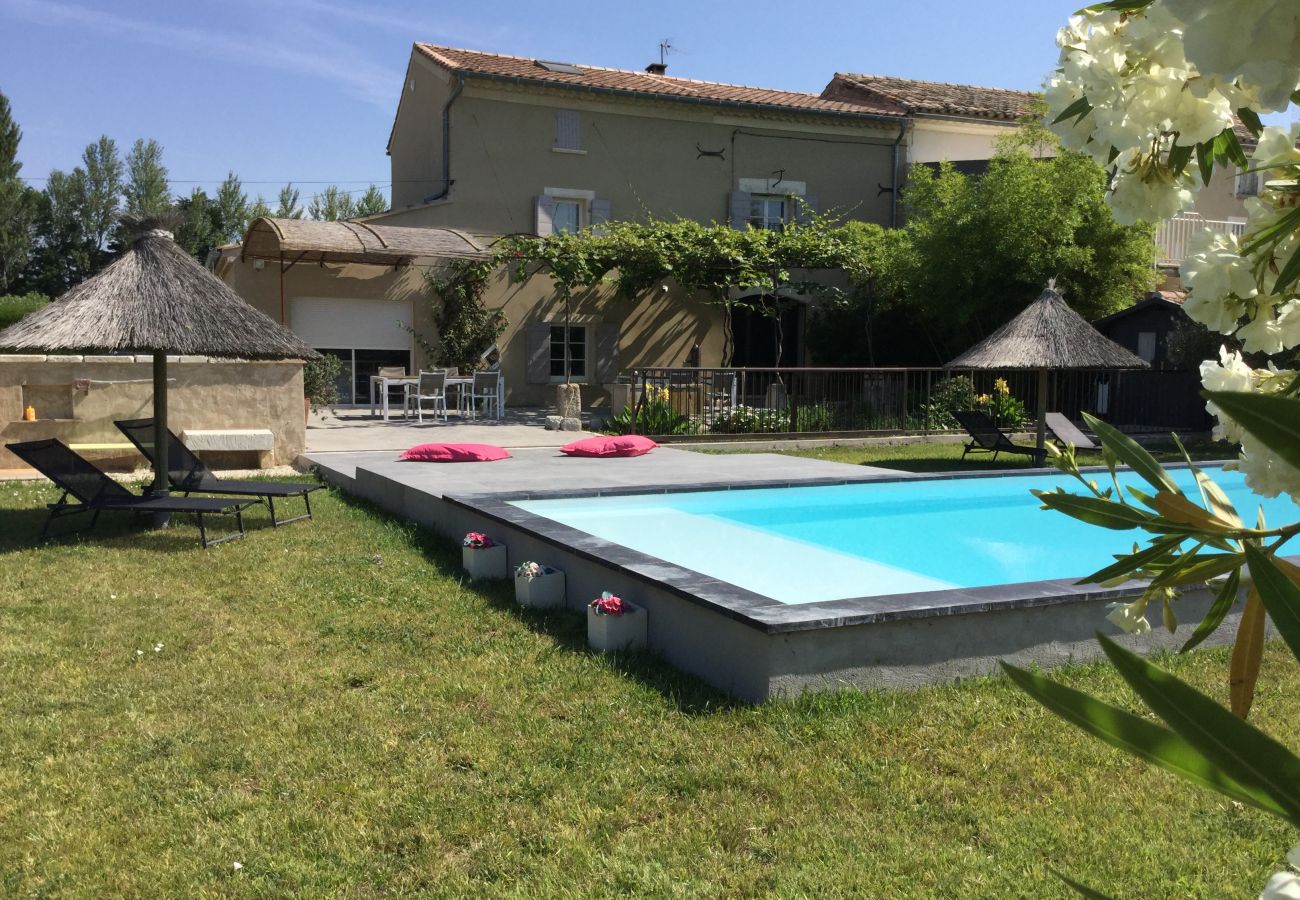 Ferme à Barbentane - Location vacances avec piscine BARBENTANE LS6-255 