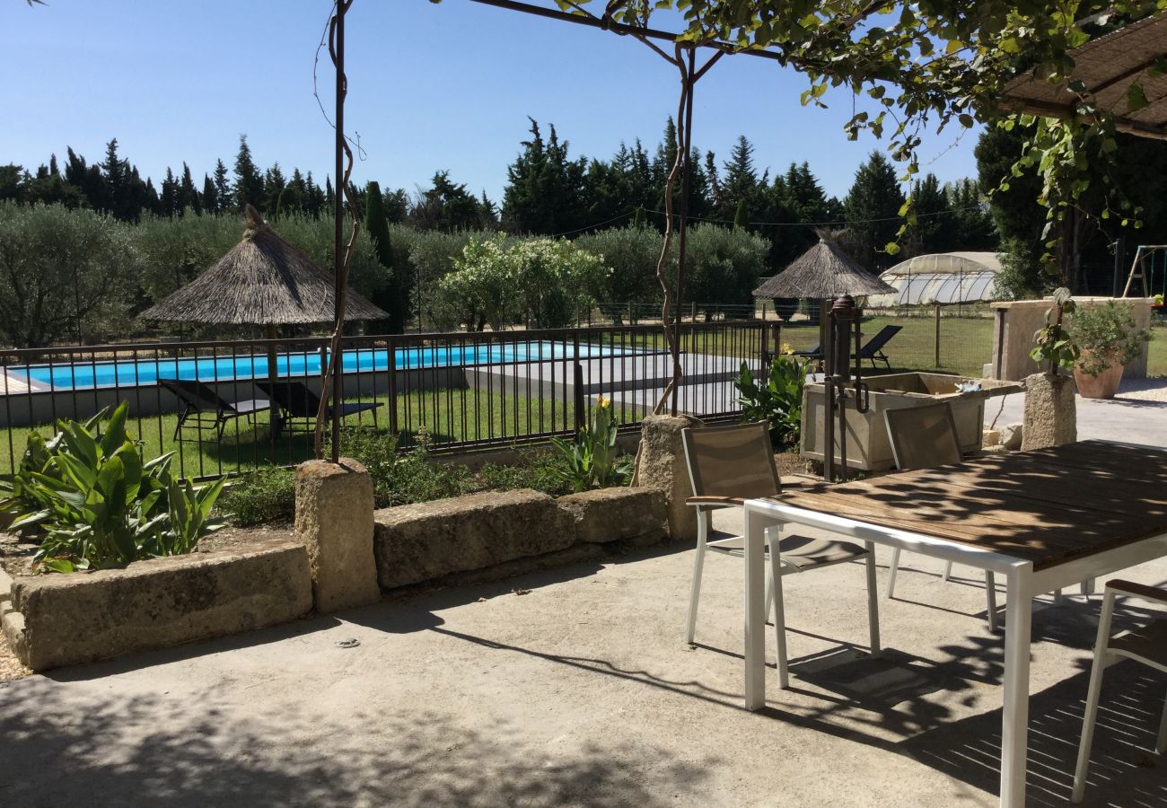 Ferme à Barbentane - Location vacances avec piscine BARBENTANE LS6-255 