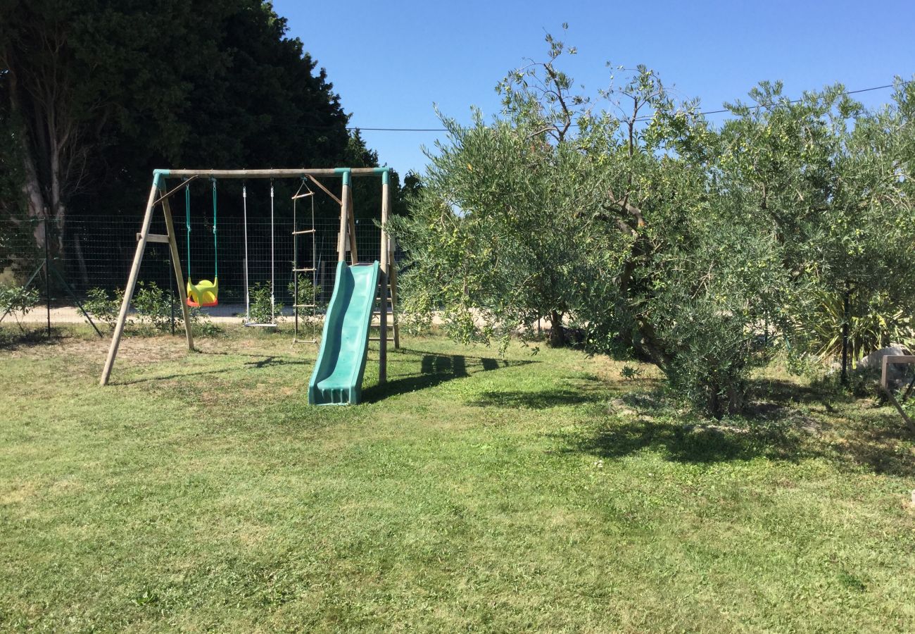 Ferme à Barbentane - Location vacances avec piscine BARBENTANE LS6-255 