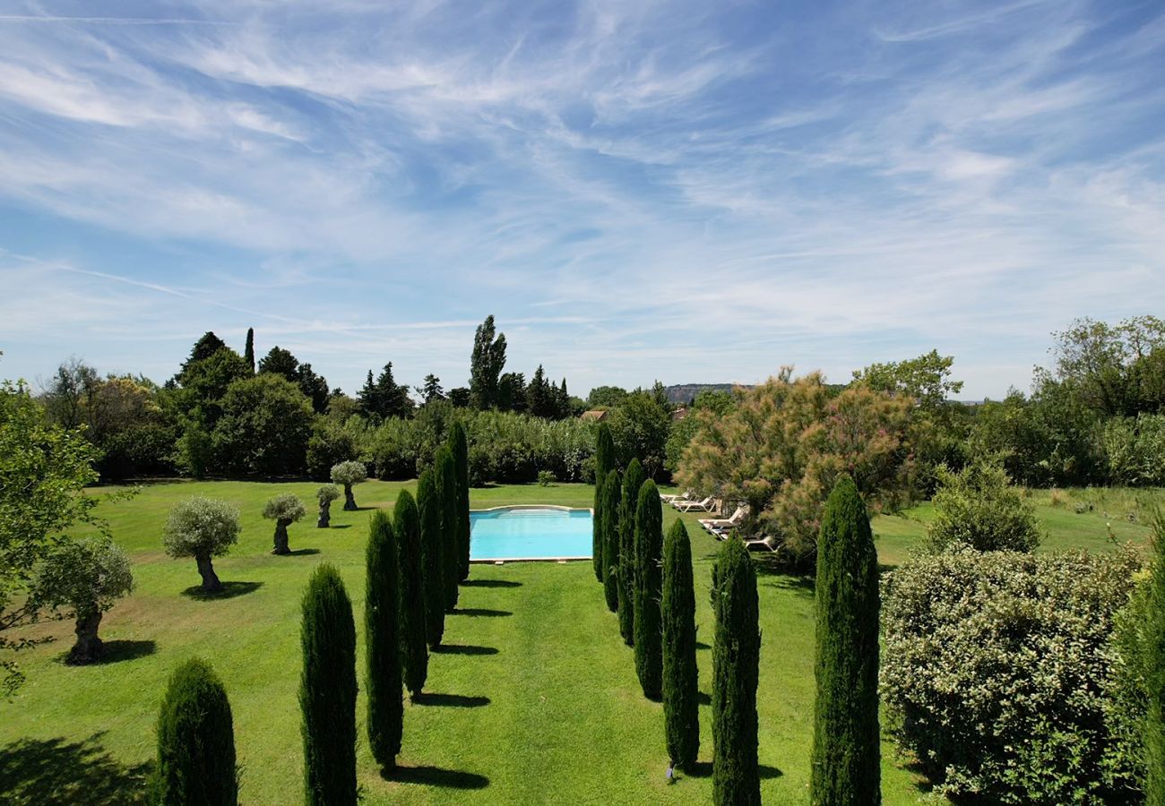 Ferme à Cavaillon - Location vacances mas piscine LES TAILLADES LS2-11