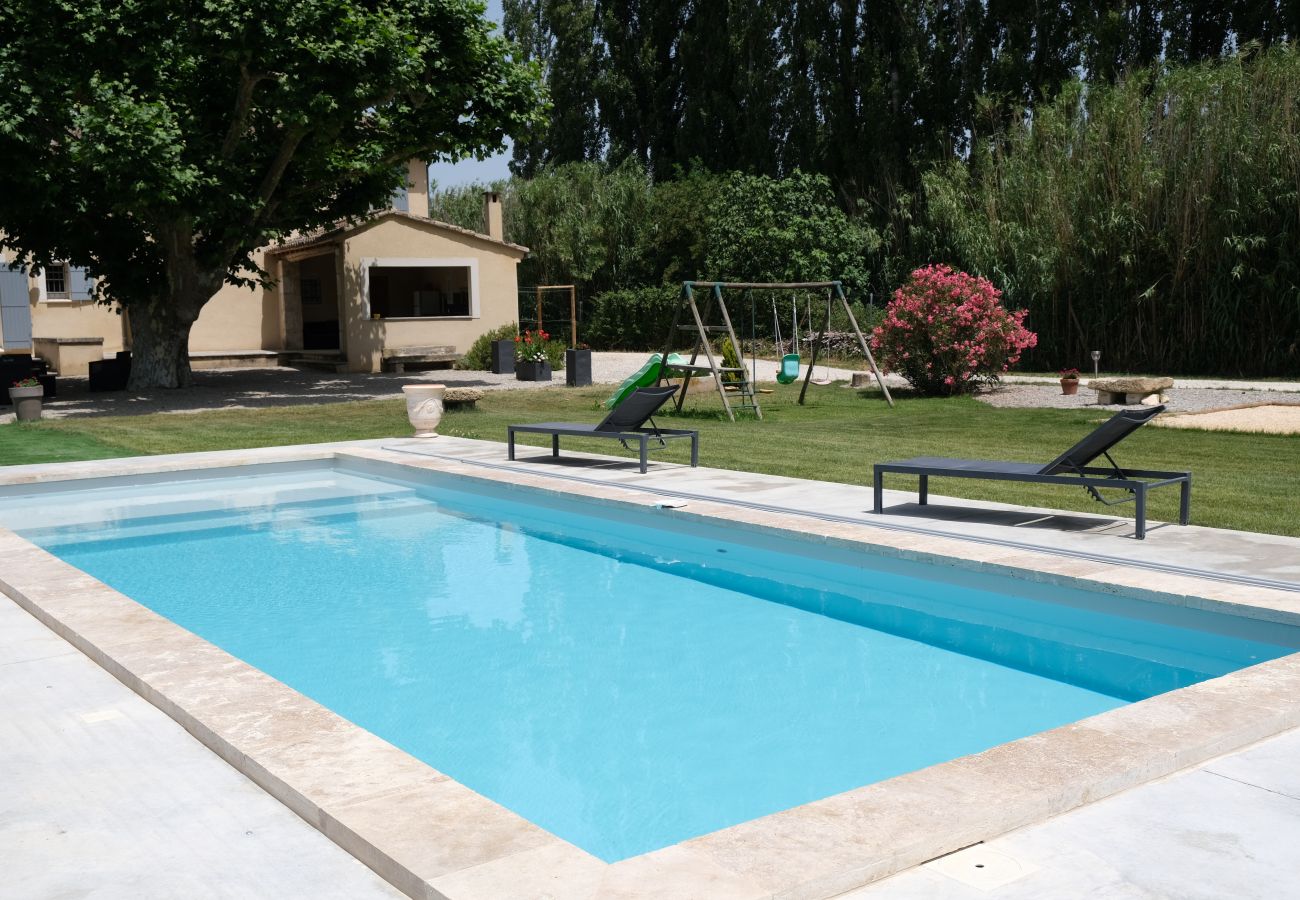 Ferme à Cavaillon - Location vacances maison piscine CAVAILLON LS2-376