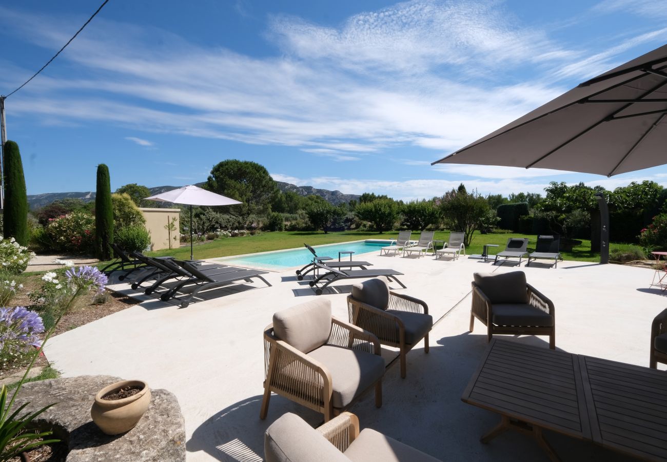 Villa à Robion - Location vacances maison piscine ROBION LS2-326