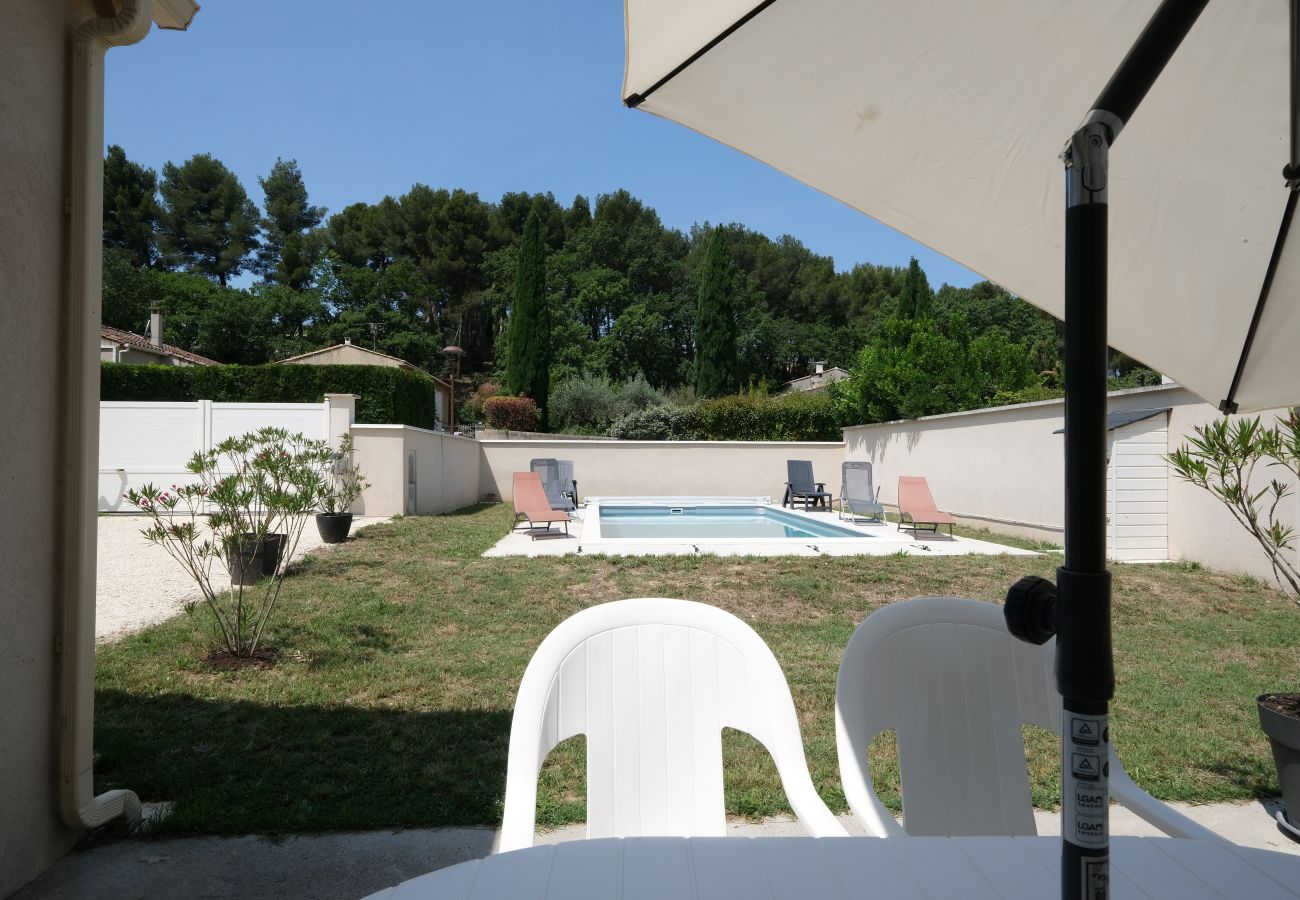 Villa à Mas-Blanc-des-Alpilles - Location vacances maison piscine SAINT REMY DE PROVENCE LS1-418