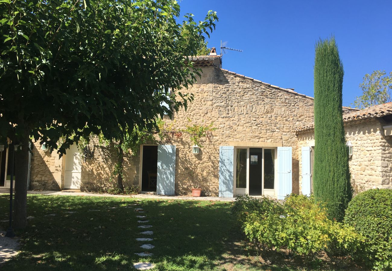 Ferme à Lagnes - Location vacances maison piscine LAGNES LS2-433