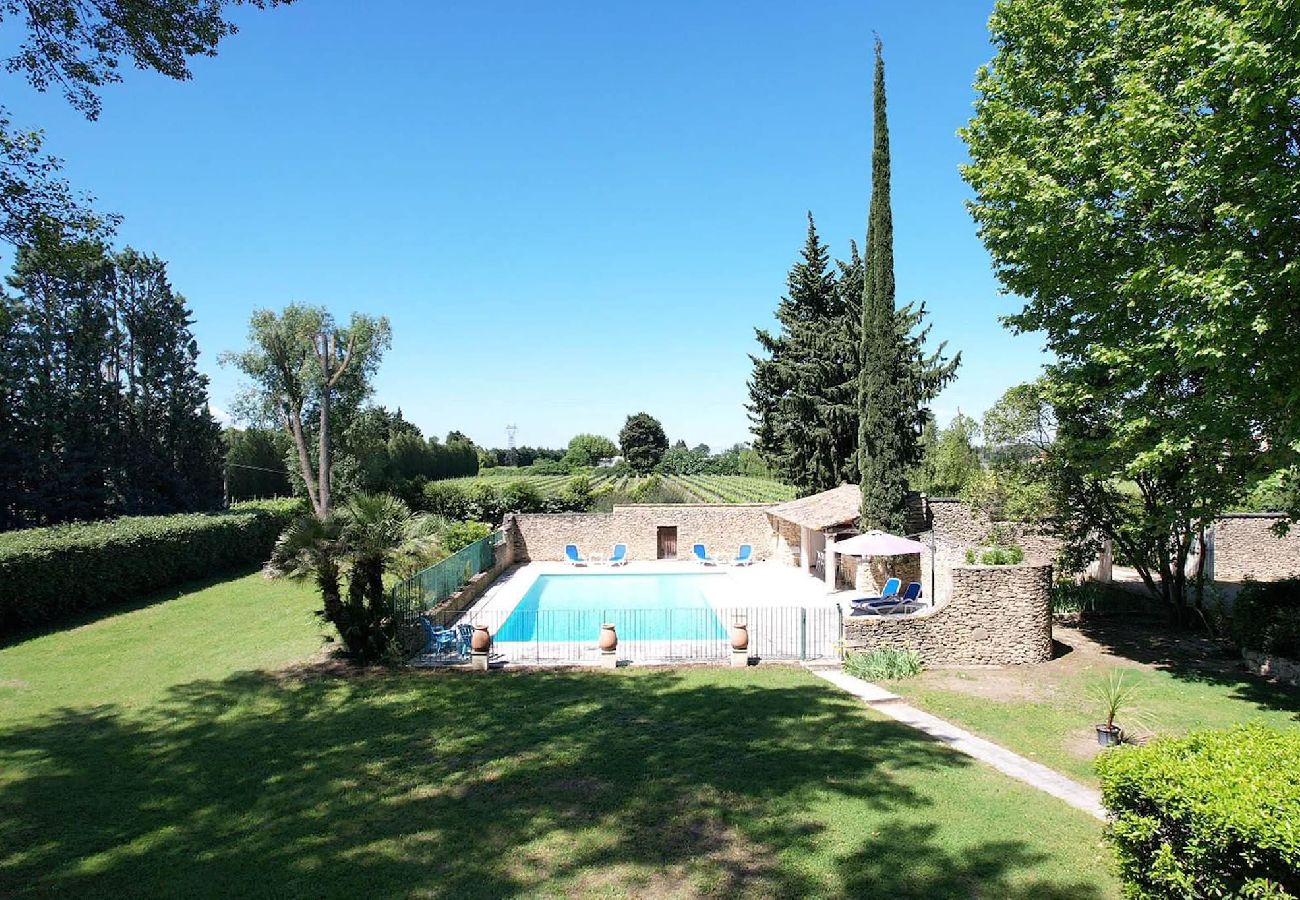 Ferme à Cavaillon - Location vacances maison piscine CAVAILLON LS2-445