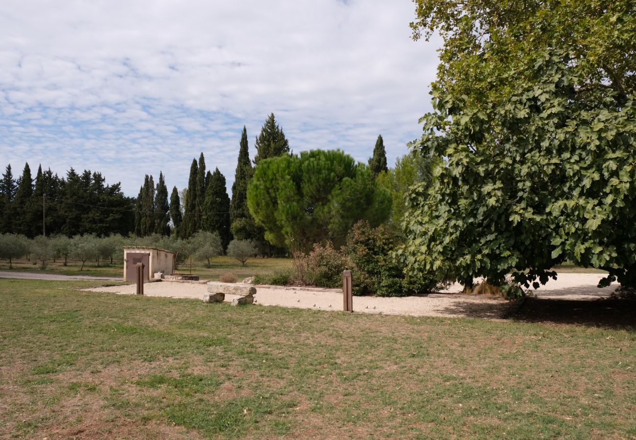 Ferme à Eygalières - Location vacances mas piscine EYGALIERES LS1-447