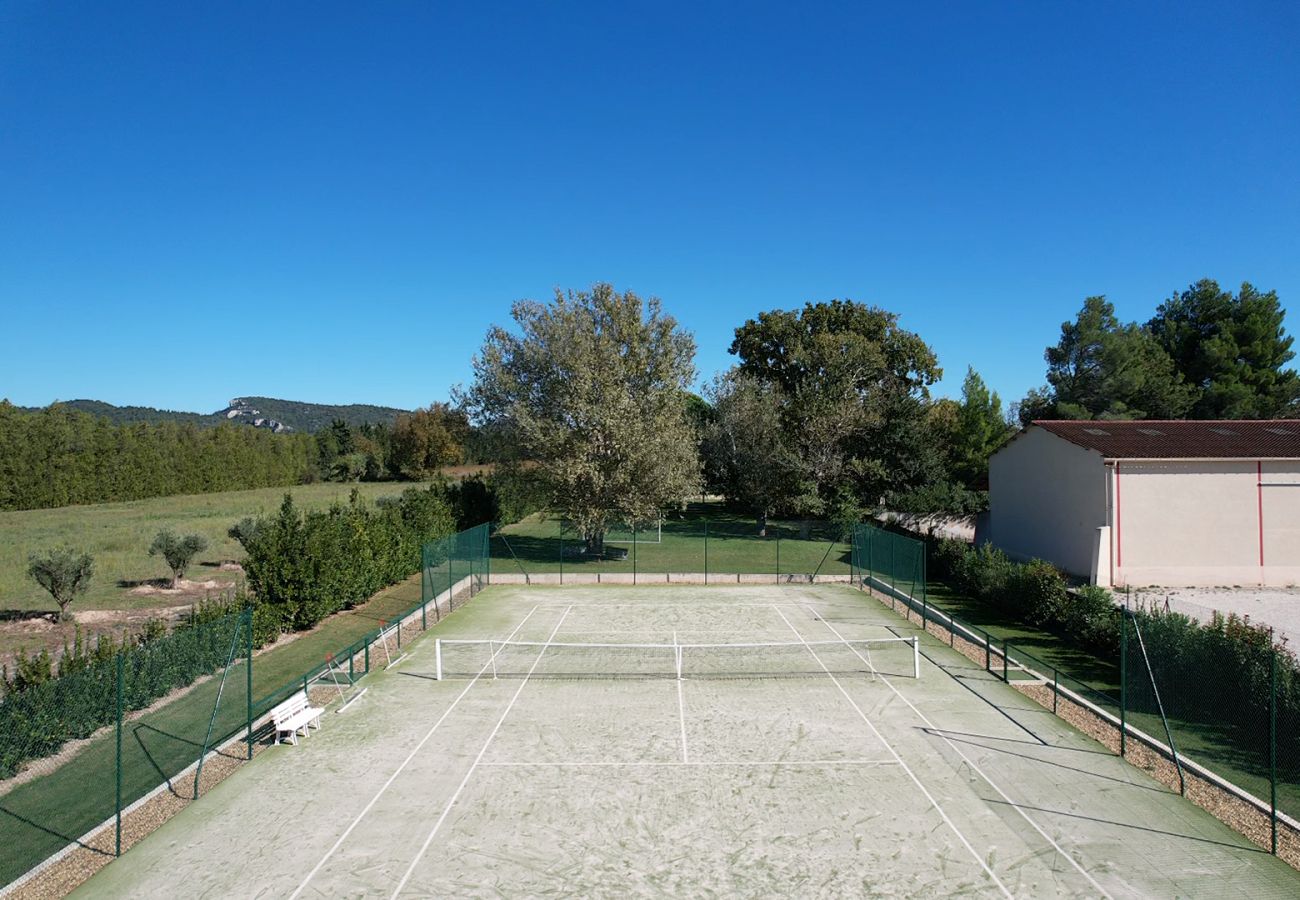 Villa à Tarascon - Villa avec piscine chauffée tennis Fontvieille LS1-448