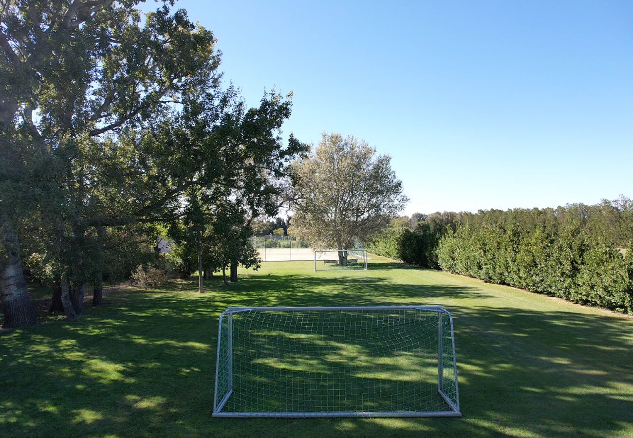 Villa à Tarascon - Villa avec piscine chauffée tennis Fontvieille LS1-448